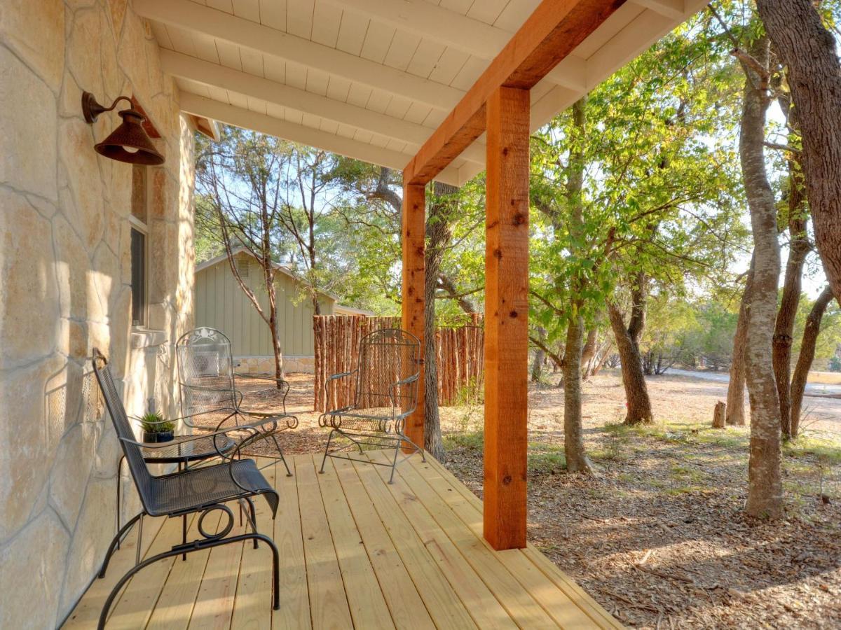 Cabins At Flite Acres-Desert Willow Wimberley Exterior foto